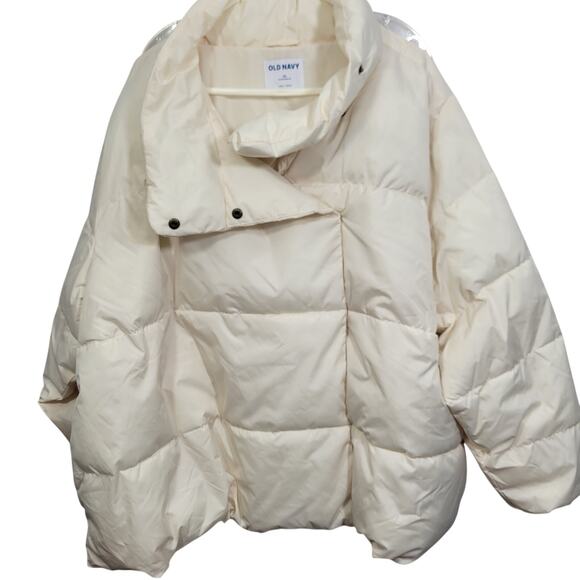 Old Navy Pale Yellow Women's Crop Puffer Jacket Size 3X NWT 91825-1Clo3 - Picture 5 of 7